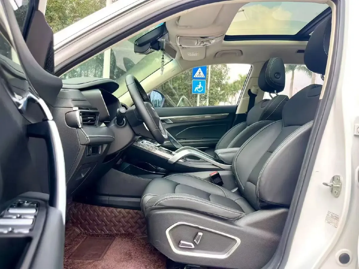 2020 Geely Azkarra 1.8T 184HP L4 7DCT,autocango,china used car exporter,china ev exporter,chinese used car exporter,chinese used ev exporter