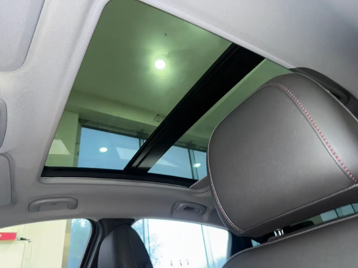 2022 Chevrolet Malibu XL 2.0T 237HP L4 9AT,autocango,china used car exporter,china ev exporter,chinese used car exporter,chinese used ev exporter