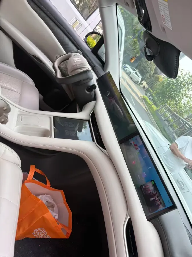 2025 IM LS6 BEV 100KWH,autocango,china used car exporter,china ev exporter,chinese used car exporter,chinese used ev exporter