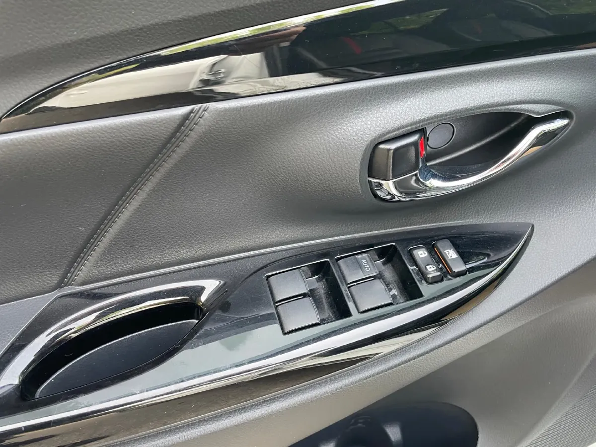 2022 Toyota Yaris L 1.5L 112HP L4 CVT,autocango,china used car exporter,china ev exporter,chinese used car exporter,chinese used ev exporter