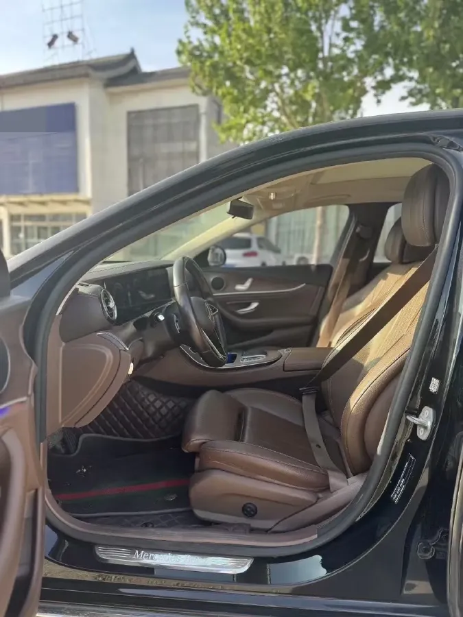 2023 Mercedes-Benz E Class 2.0T 197HP L4 9AT,autocango,china used car exporter,china ev exporter,chinese used car exporter,chinese used ev exporter