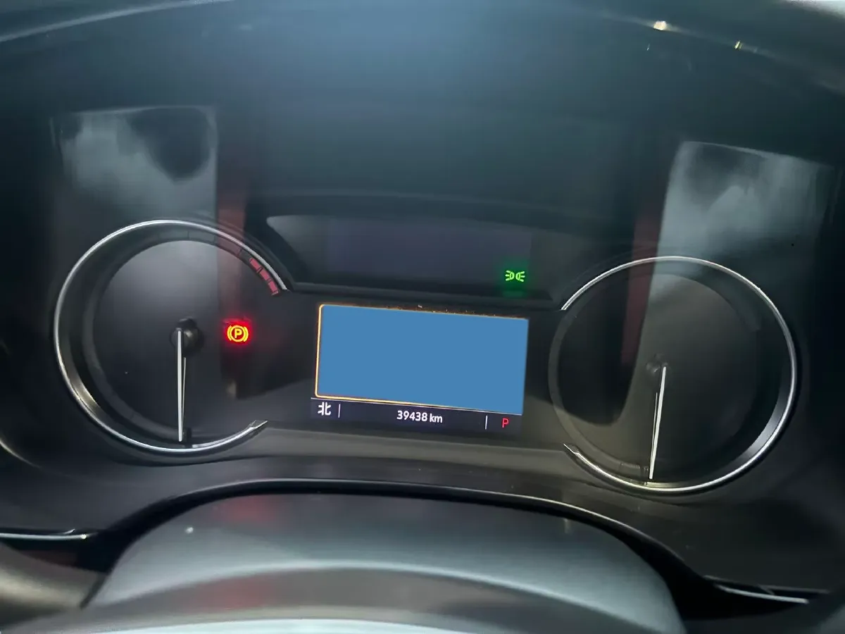 2022 Cadillac XT5 2.0T 237HP L4 9AT,autocango,china used car exporter,china ev exporter,chinese used car exporter,chinese used ev exporter