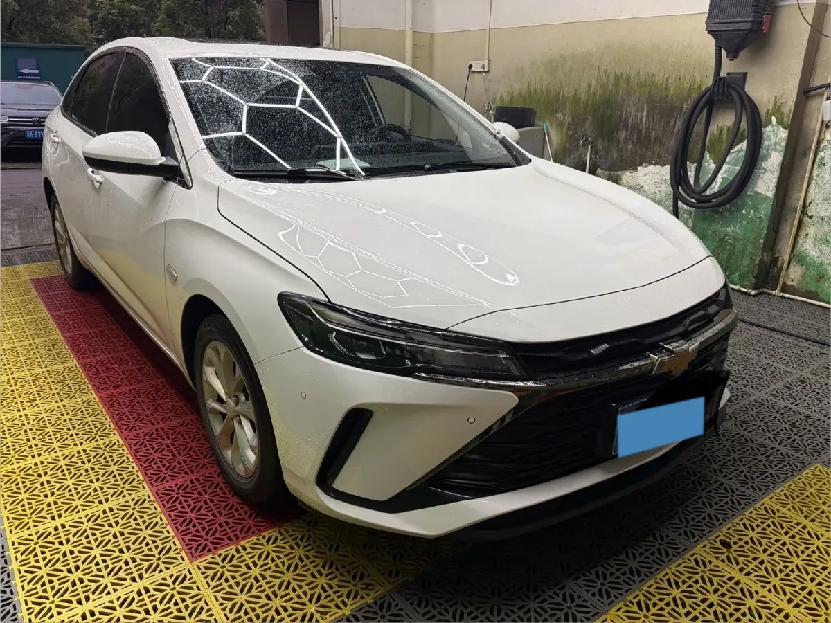 2023 Chevrolet Monza 1.5L 113HP L4 6DCT,autocango,china used car exporter,china ev exporter,chinese used car exporter,chinese used ev exporter