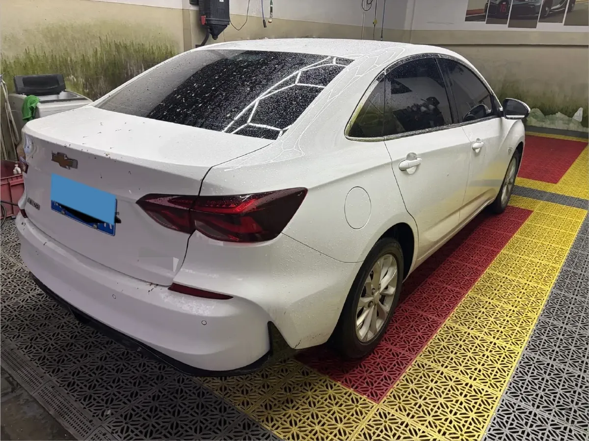 2023 Chevrolet Monza 1.5L 113HP L4 6DCT,autocango,china used car exporter,china ev exporter,chinese used car exporter,chinese used ev exporter