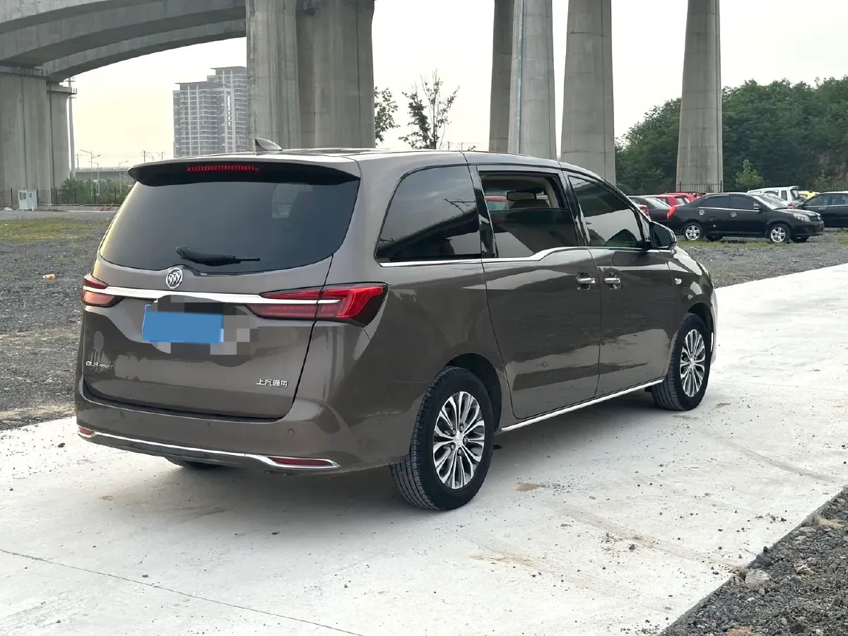 2023 Buick GL8 2.0T 237HP L4 9AT,autocango,china used car exporter,china ev exporter,chinese used car exporter,chinese used ev exporter