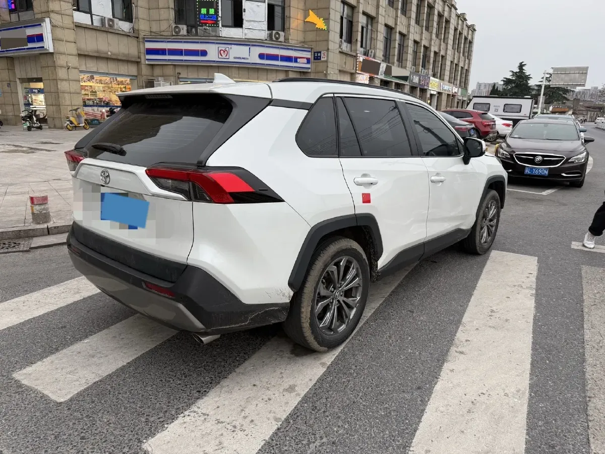 2023 Toyota RAV4 2.0L 171HP L4 CVT,autocango,china used car exporter,china ev exporter,chinese used car exporter,chinese used ev exporter