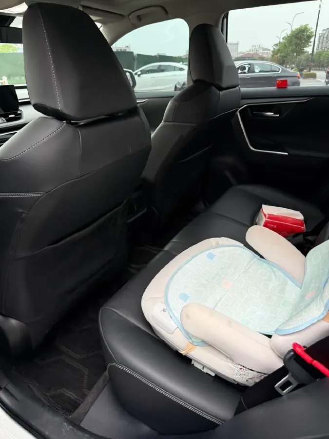 2023 Toyota RAV4 2.0L 171HP L4 CVT,autocango,china used car exporter,china ev exporter,chinese used car exporter,chinese used ev exporter