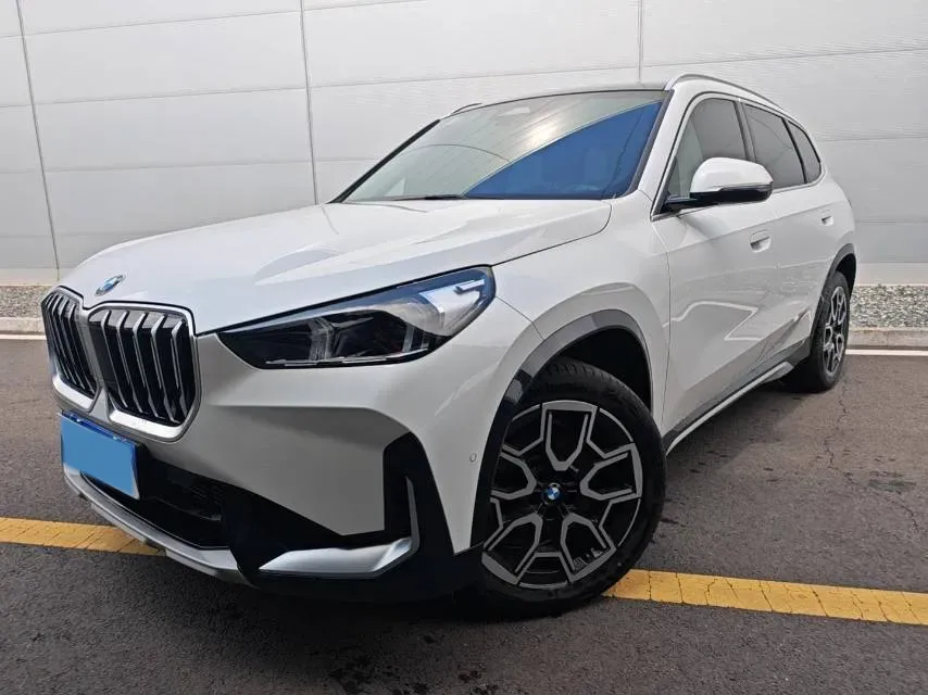 2025 BMW X1 2.0T 204HP L4 7DCT,autocango,china used car exporter,china ev exporter,chinese used car exporter,chinese used ev exporter