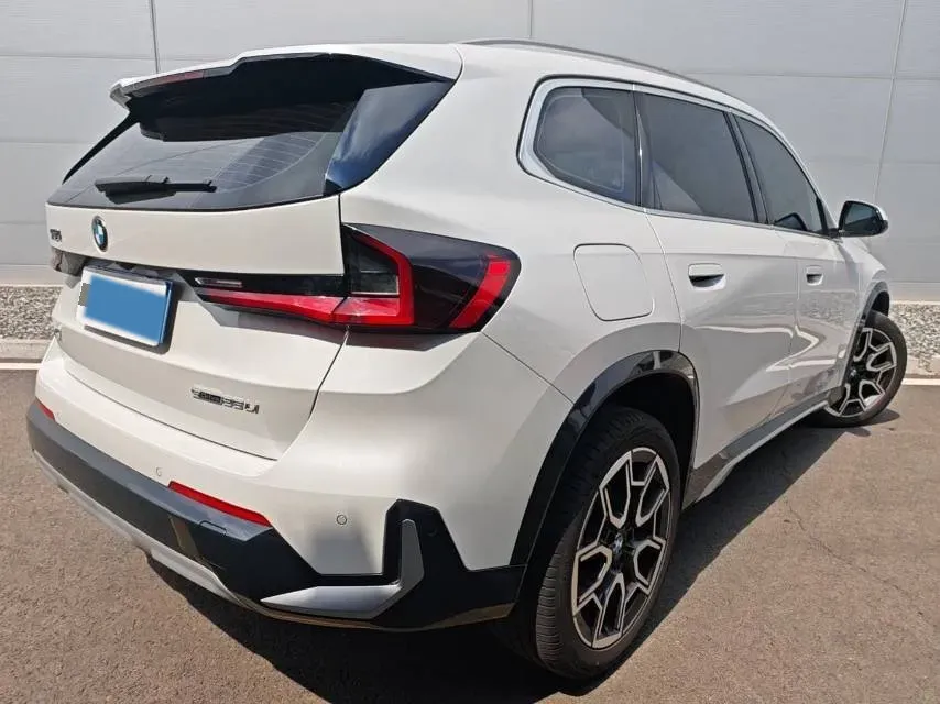 2025 BMW X1 2.0T 204HP L4 7DCT,autocango,china used car exporter,china ev exporter,chinese used car exporter,chinese used ev exporter