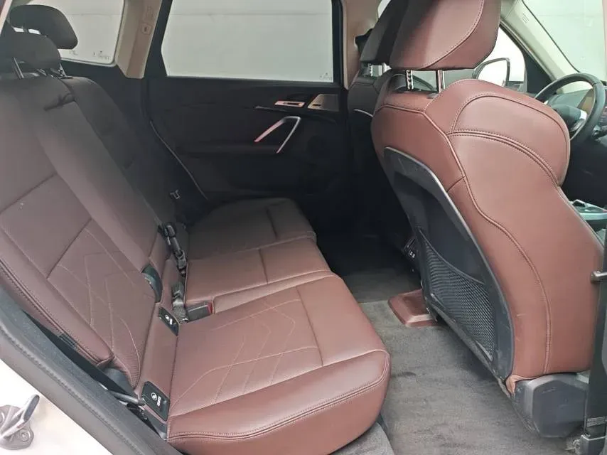 2025 BMW X1 2.0T 204HP L4 7DCT,autocango,china used car exporter,china ev exporter,chinese used car exporter,chinese used ev exporter