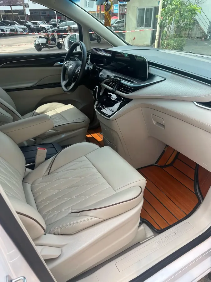2022 Buick GL8 2.0T 237HP L4 9AT,autocango,china used car exporter,china ev exporter,chinese used car exporter,chinese used ev exporter