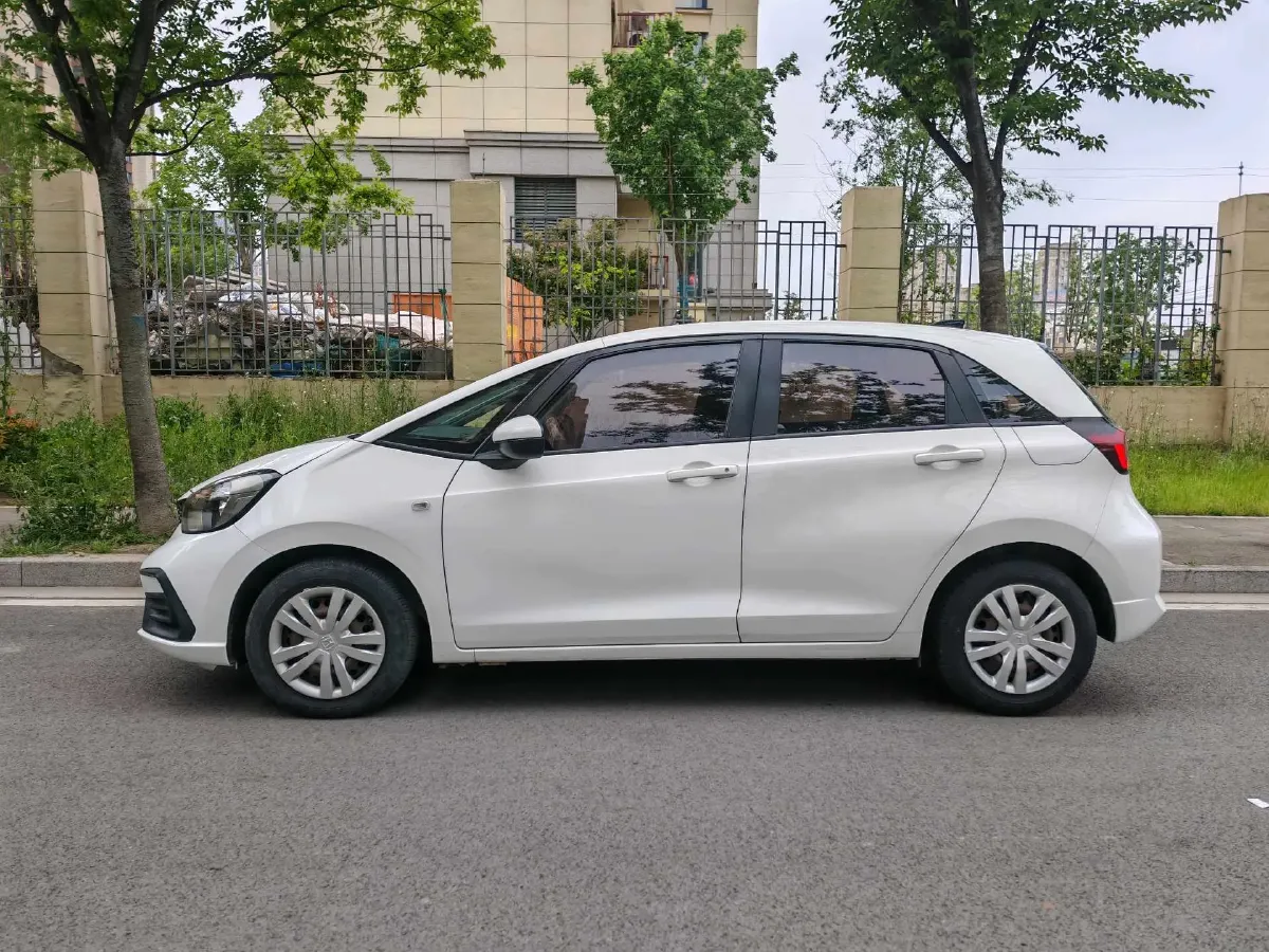 2021 Honda Fit 1.5L 131HP L4 CVT,autocango,china used car exporter,china ev exporter,chinese used car exporter,chinese used ev exporter