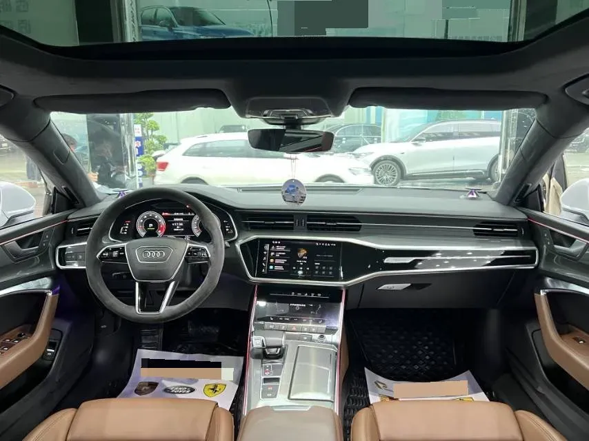 2021 Audi A7 2.0T 245HP L4 7DCT,autocango,china used car exporter,china ev exporter,chinese used car exporter,chinese used ev exporter