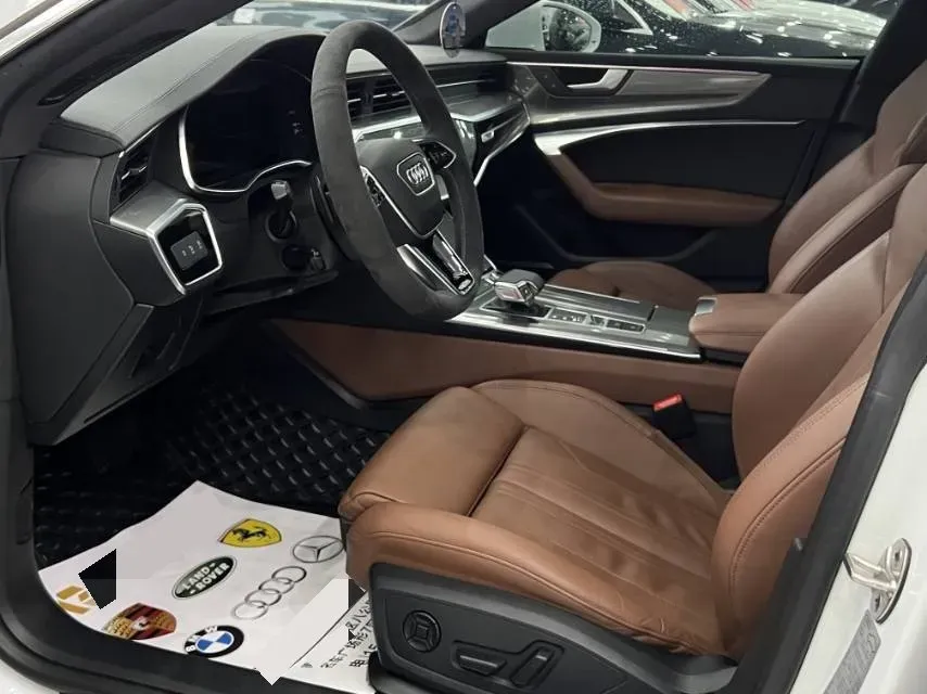 2021 Audi A7 2.0T 245HP L4 7DCT,autocango,china used car exporter,china ev exporter,chinese used car exporter,chinese used ev exporter