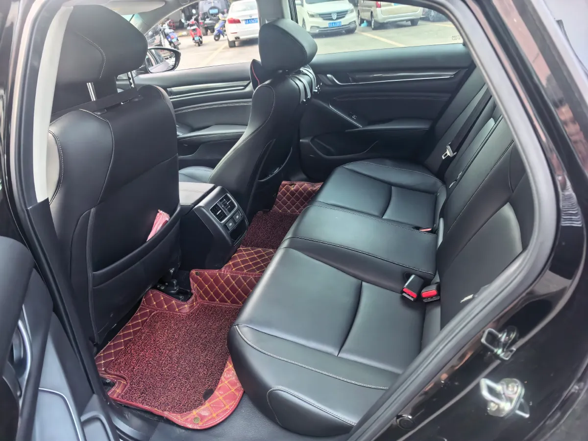 2022 Honda Accord 1.5T 194HP L4 CVT,autocango,china used car exporter,china ev exporter,chinese used car exporter,chinese used ev exporter