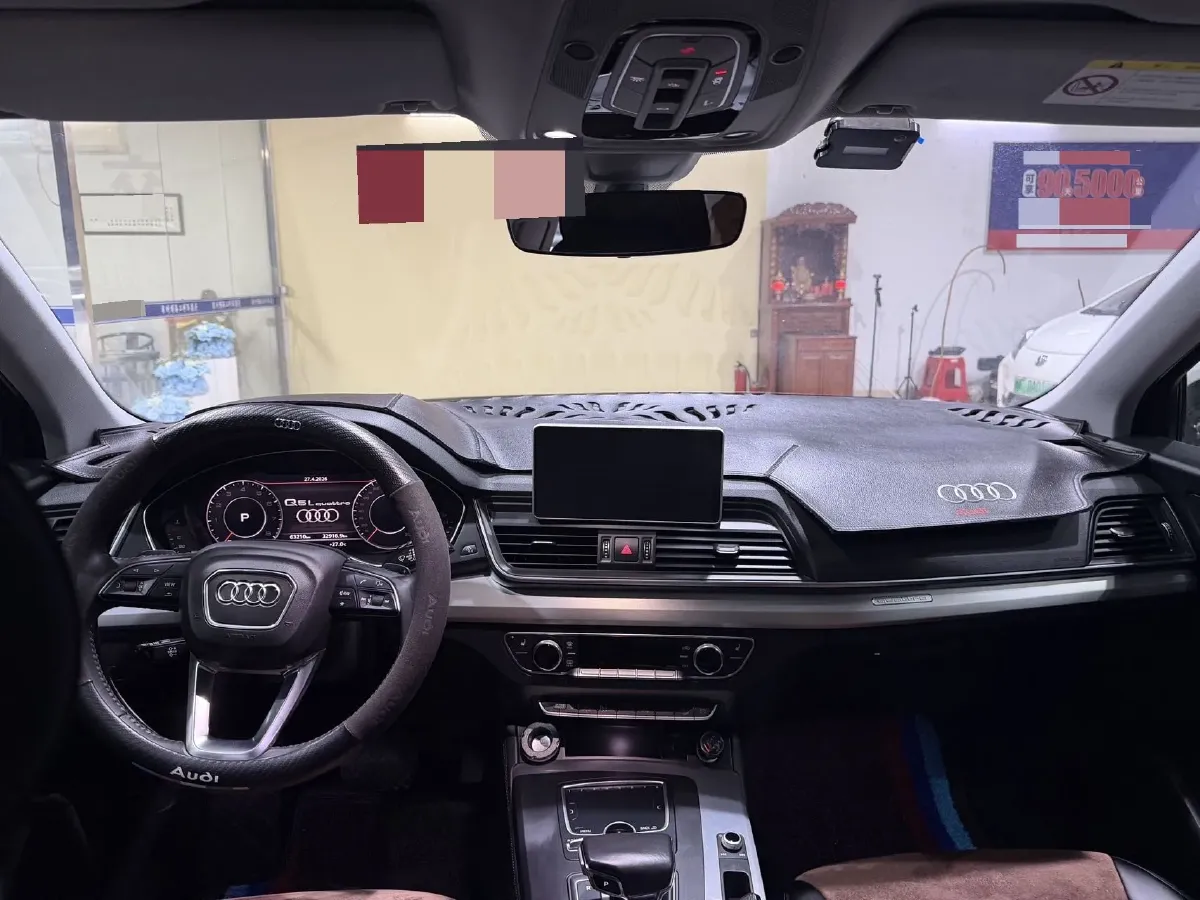 2020 Audi Q5L 2.0T 190HP L4 7DCT,autocango,china used car exporter,china ev exporter,chinese used car exporter,chinese used ev exporter