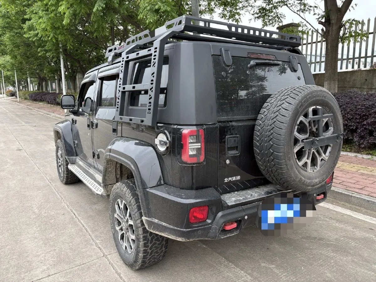 2019 Beijing BJ40 2.0T 218HP L4 6AT,autocango,china used car exporter,china ev exporter,chinese used car exporter,chinese used ev exporter