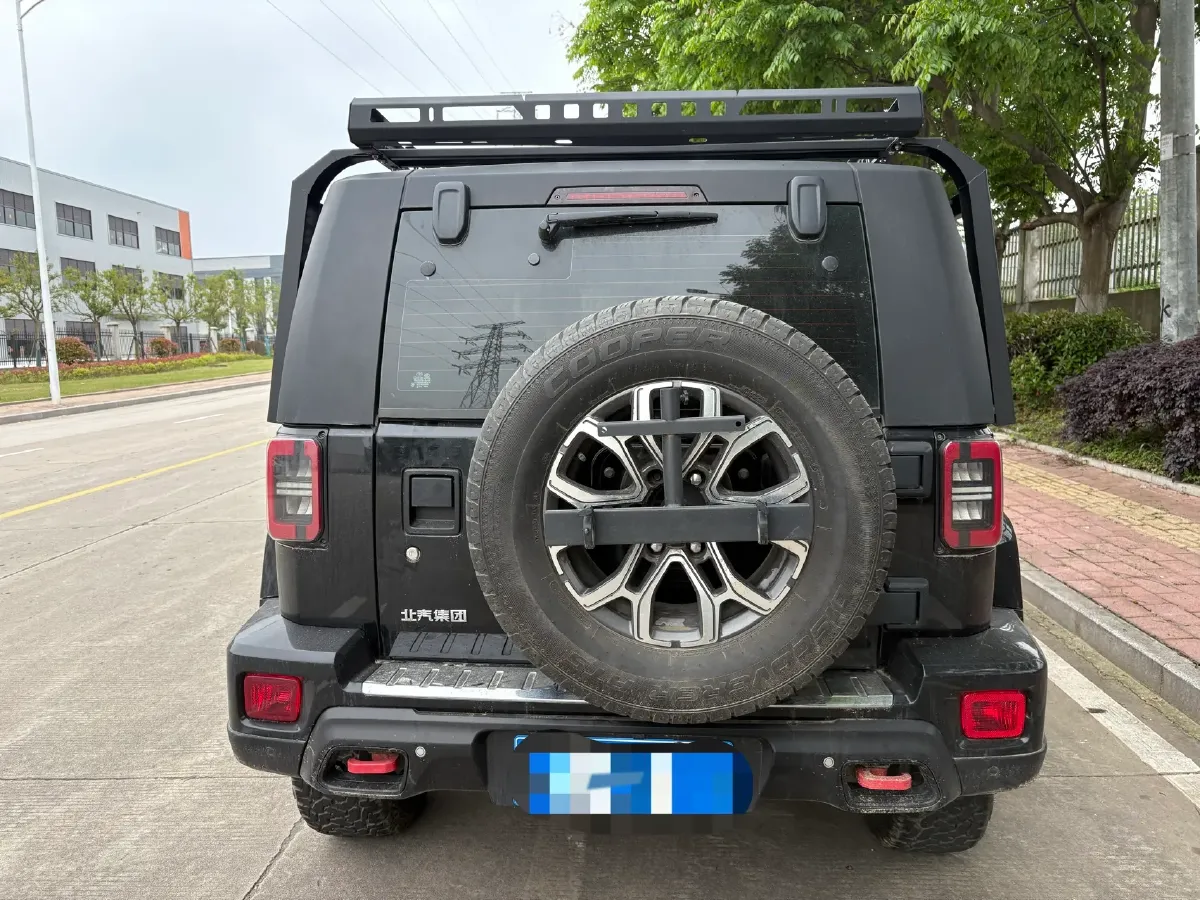 2019 Beijing BJ40 2.0T 218HP L4 6AT,autocango,china used car exporter,china ev exporter,chinese used car exporter,chinese used ev exporter