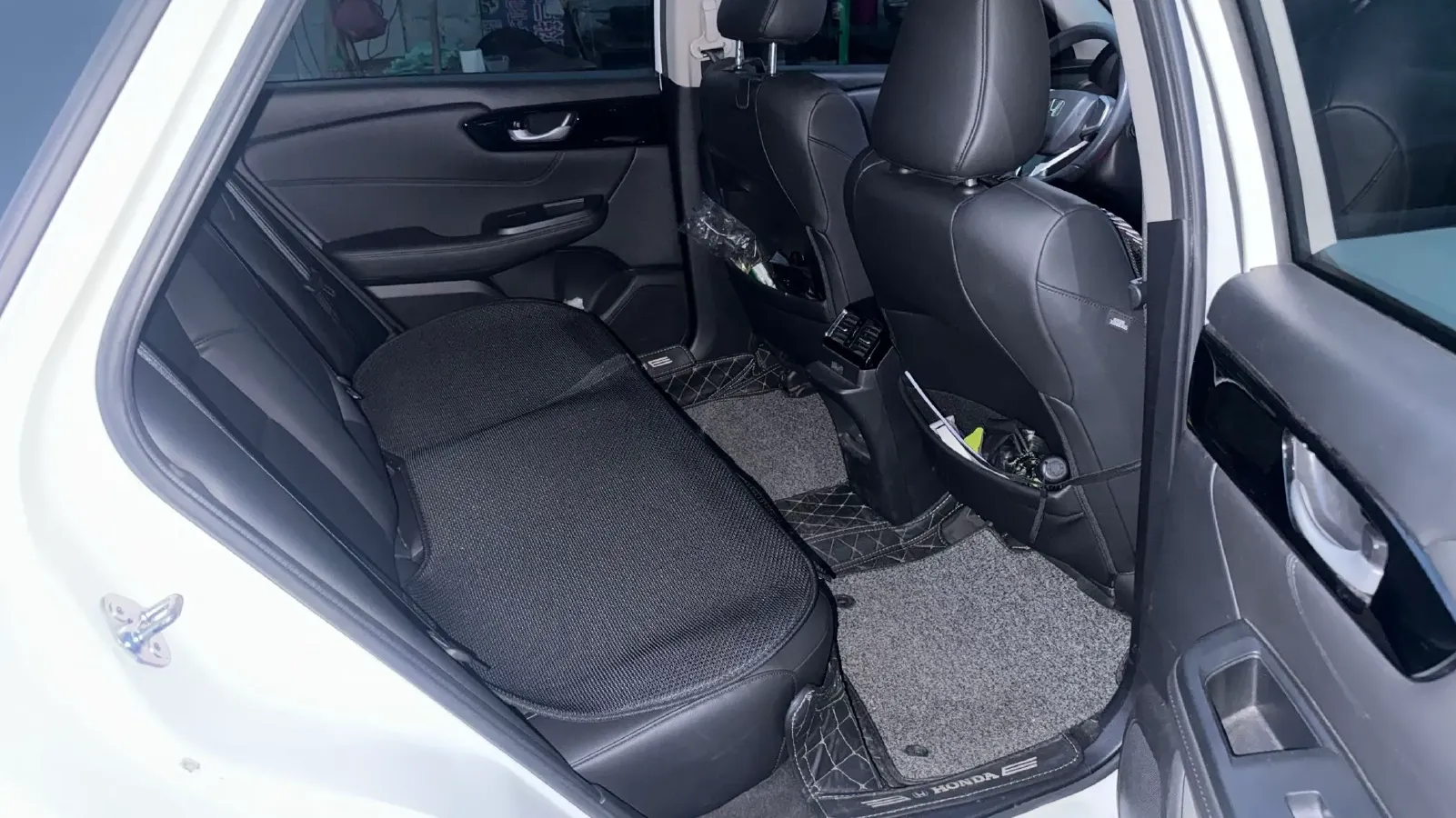 2022 Honda Crider 1.0T 122HP L3 CVT,autocango,china used car exporter,china ev exporter,chinese used car exporter,chinese used ev exporter