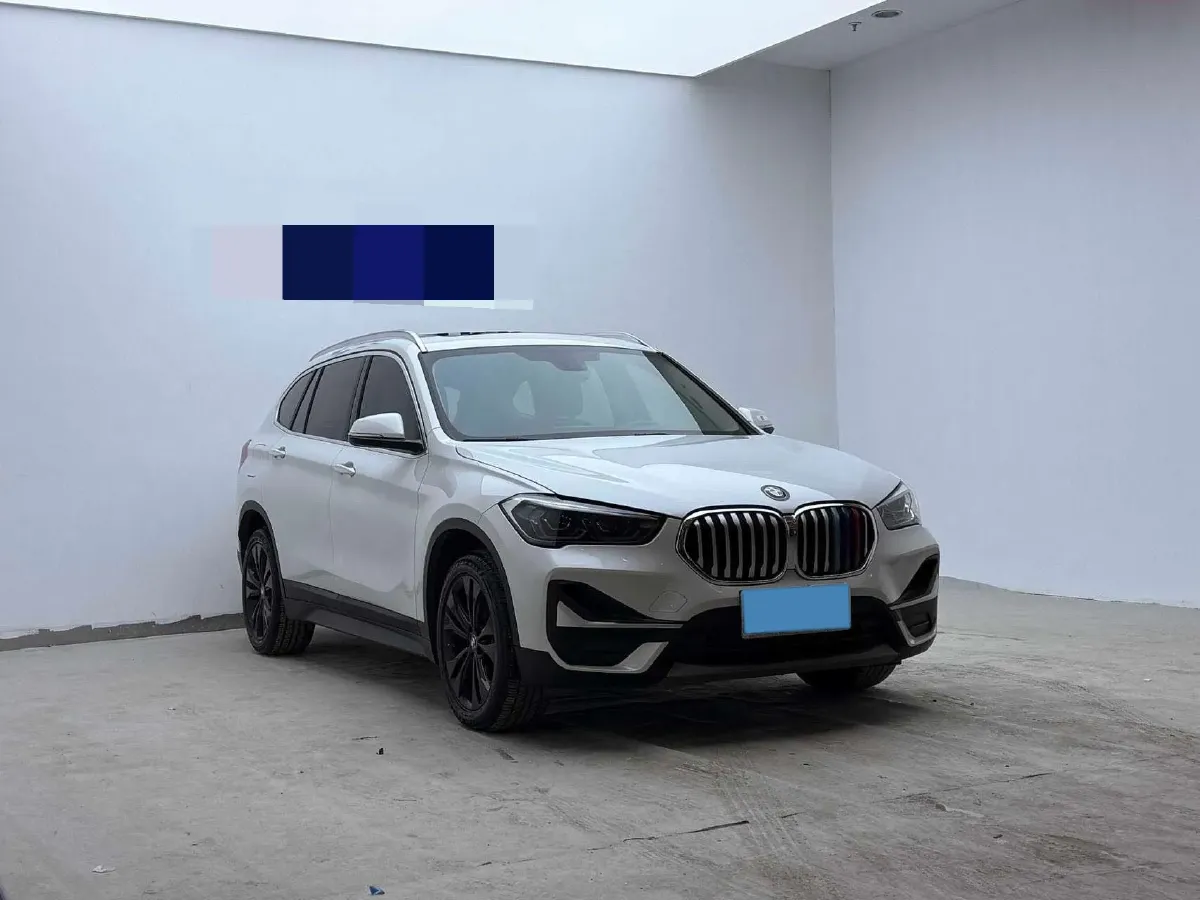 2021 BMW X1 1.5T 140HP L3 7DCT,autocango,china used car exporter,china ev exporter,chinese used car exporter,chinese used ev exporter