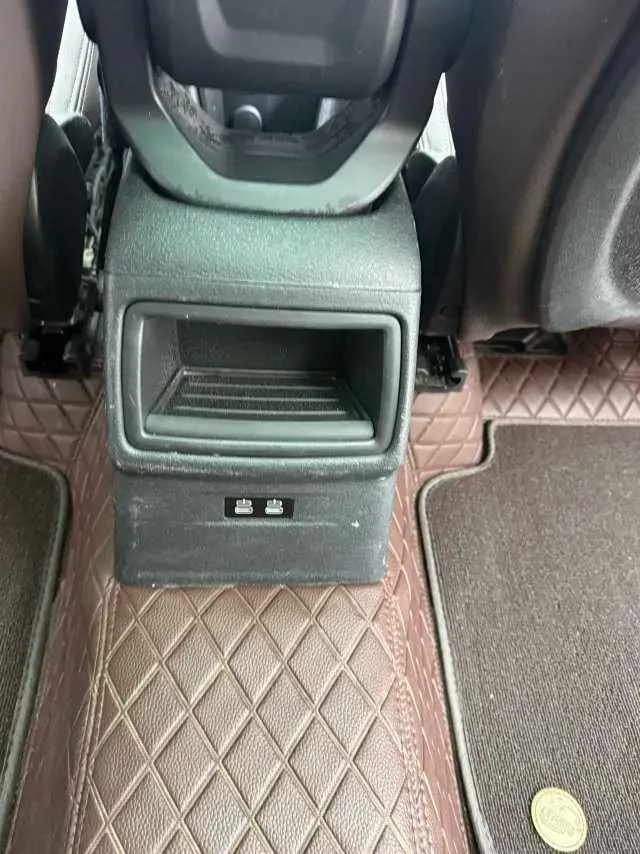 2021 BMW X1 1.5T 140HP L3 7DCT,autocango,china used car exporter,china ev exporter,chinese used car exporter,chinese used ev exporter