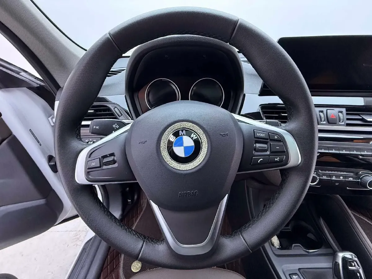 2021 BMW X1 1.5T 140HP L3 7DCT,autocango,china used car exporter,china ev exporter,chinese used car exporter,chinese used ev exporter