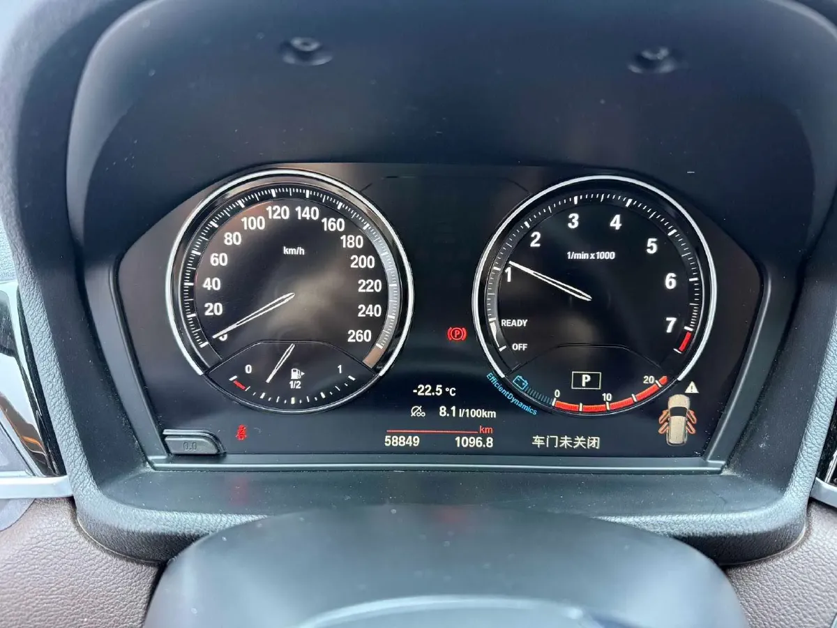 2021 BMW X1 1.5T 140HP L3 7DCT,autocango,china used car exporter,china ev exporter,chinese used car exporter,chinese used ev exporter