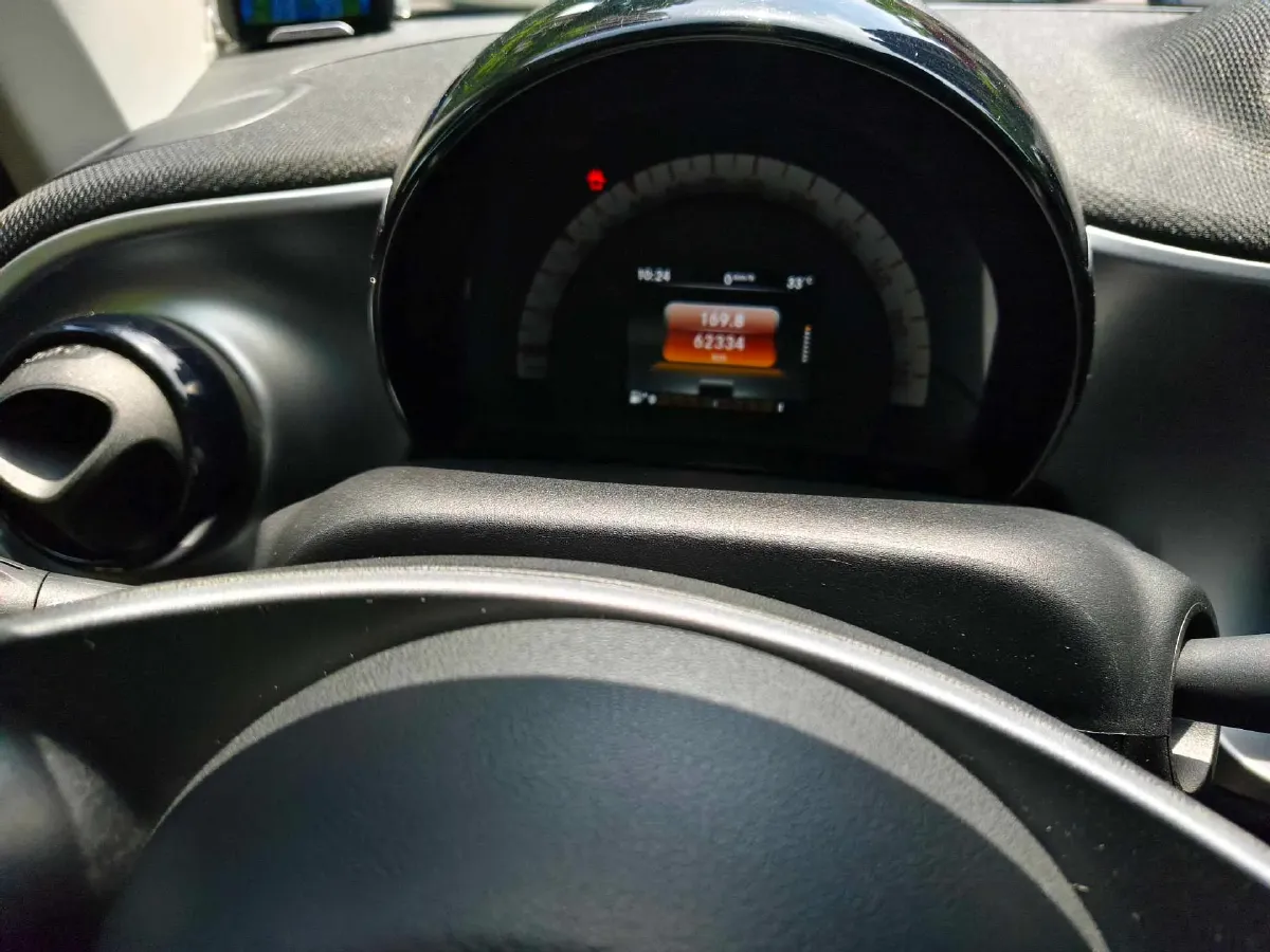 2019 Smart smart fortwo 0.9T 90HP L3 6DCT,autocango,china used car exporter,china ev exporter,chinese used car exporter,chinese used ev exporter