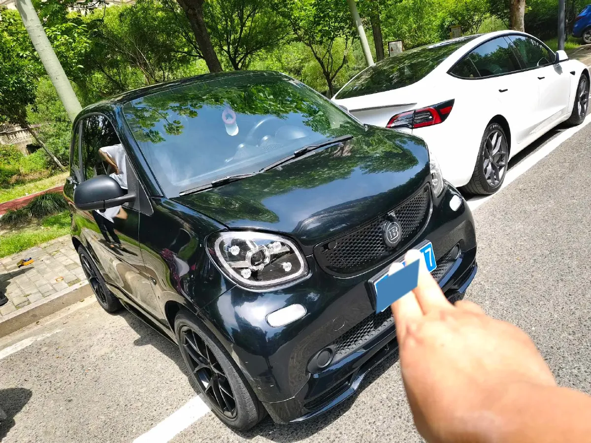 2019 Smart smart fortwo 0.9T 90HP L3 6DCT,autocango,china used car exporter,china ev exporter,chinese used car exporter,chinese used ev exporter