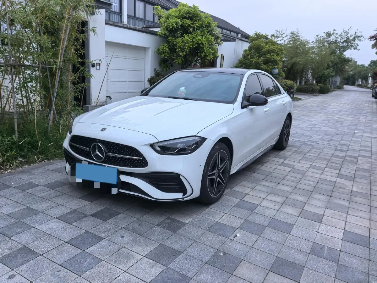 2023 Mercedes-Benz C Class 1.5T 204HP L4 9AT,autocango,china used car exporter,china ev exporter,chinese used car exporter,chinese used ev exporter