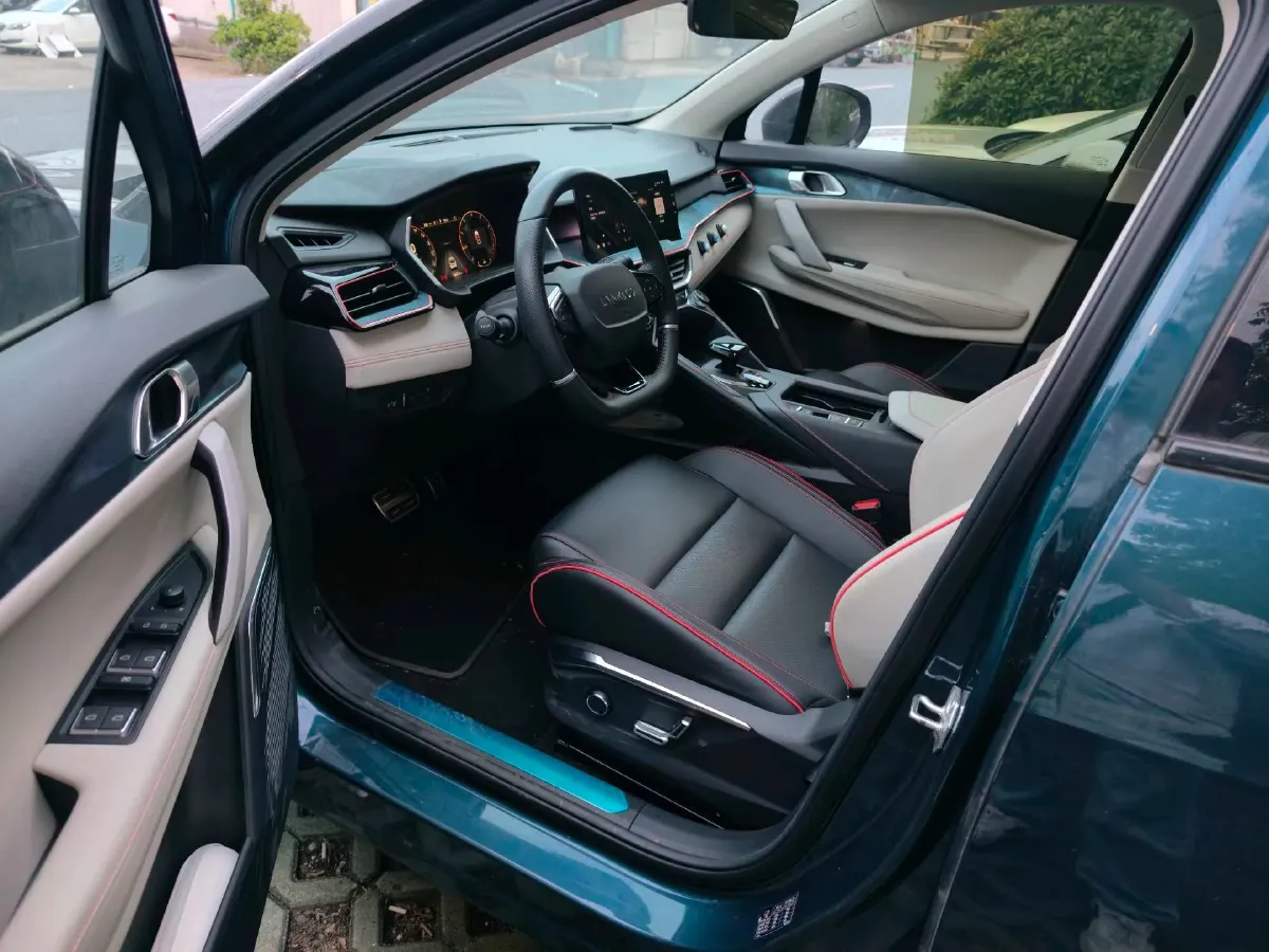 2020 LYNK&CO 06 1.5T 177HP L3 7DCT,autocango,china used car exporter,china ev exporter,chinese used car exporter,chinese used ev exporter