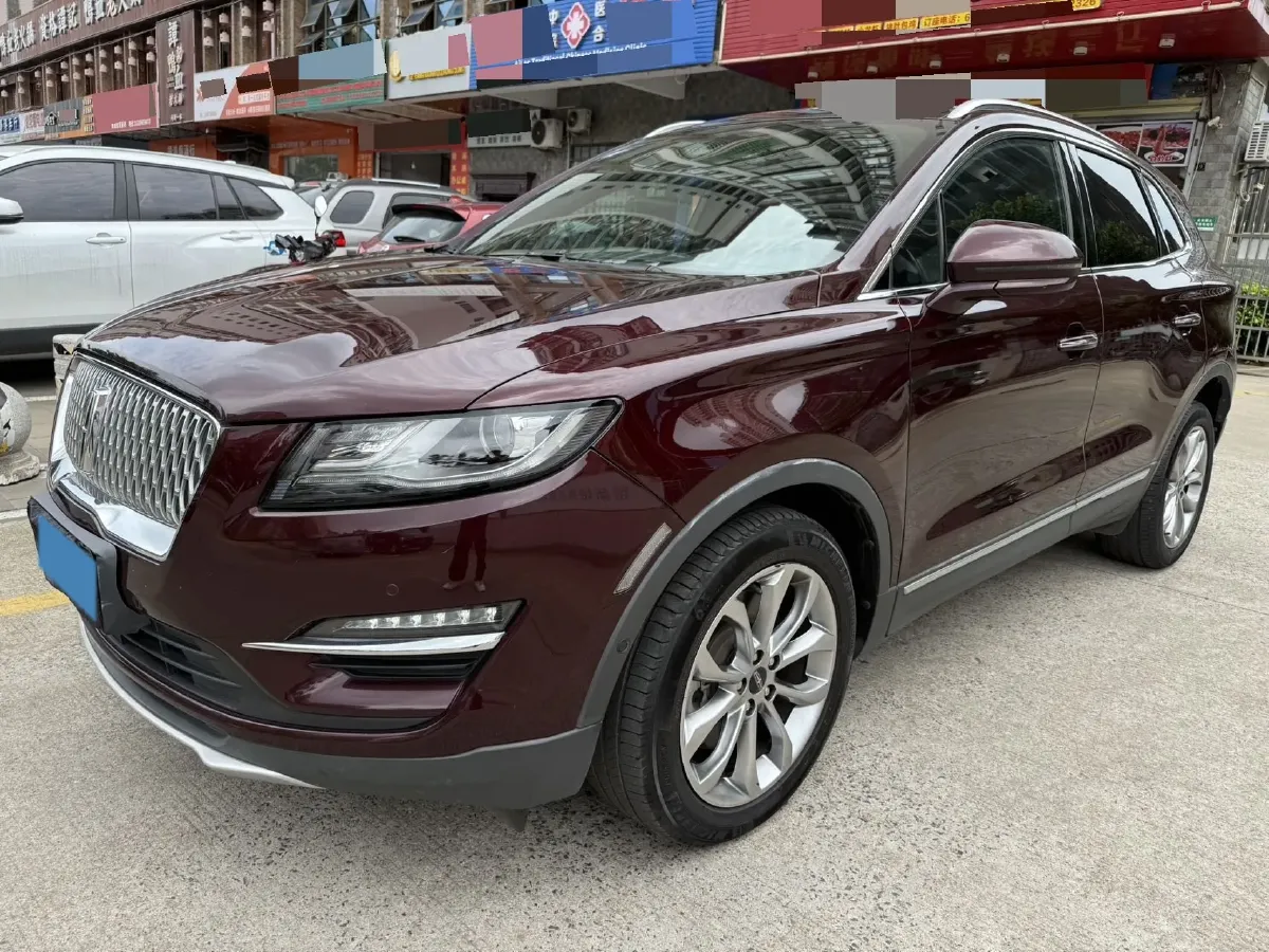 2019 Land Rover Discovery Sport 2.0T 241HP L4 9AT,autocango,china used car exporter,china ev exporter,chinese used car exporter,chinese used ev exporter