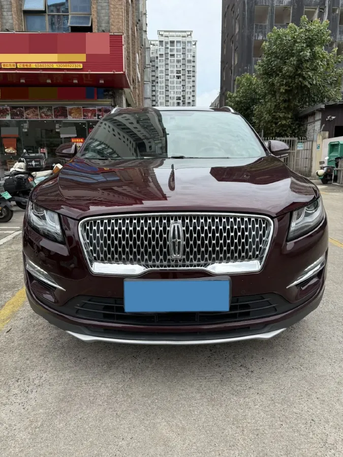 2019 Land Rover Discovery Sport 2.0T 241HP L4 9AT,autocango,china used car exporter,china ev exporter,chinese used car exporter,chinese used ev exporter