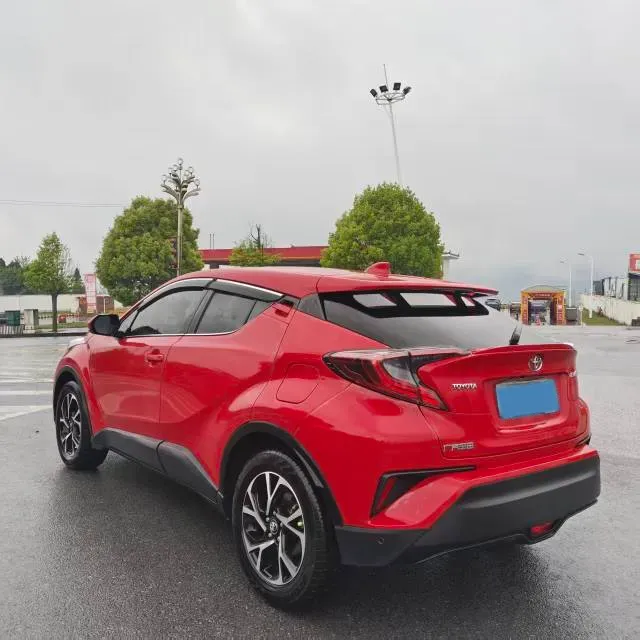 2018 Toyota C-HR 2.0L 171HP L4 CVT,autocango,china used car exporter,china ev exporter,chinese used car exporter,chinese used ev exporter