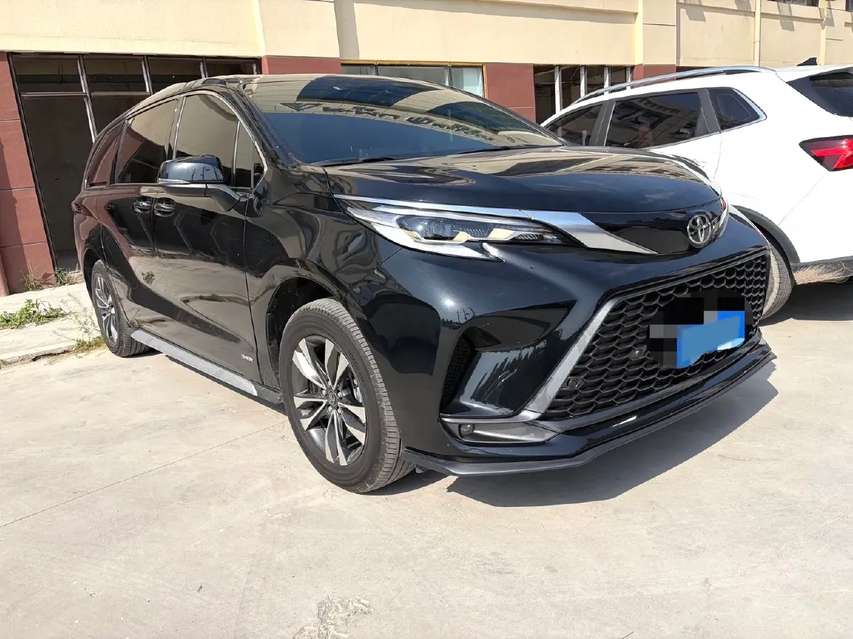 2024 Toyota Granvia 2.5L 189HP L4 E-CVT Hybrid,autocango,china used car exporter,china ev exporter,chinese used car exporter,chinese used ev exporter