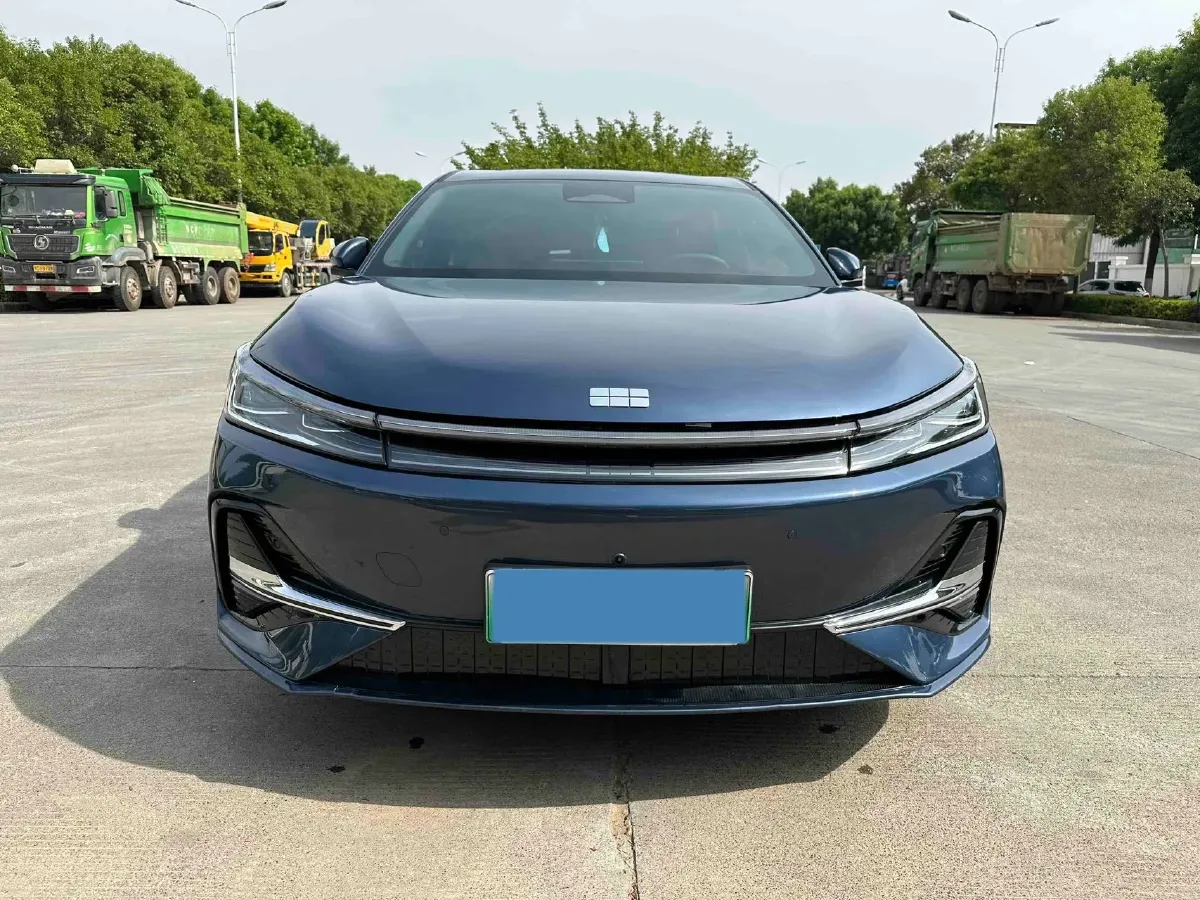 2025 Geely Galaxy A7 1.5L 112HP L4 1DHT PHEV,autocango,china used car exporter,china ev exporter,chinese used car exporter,chinese used ev exporter