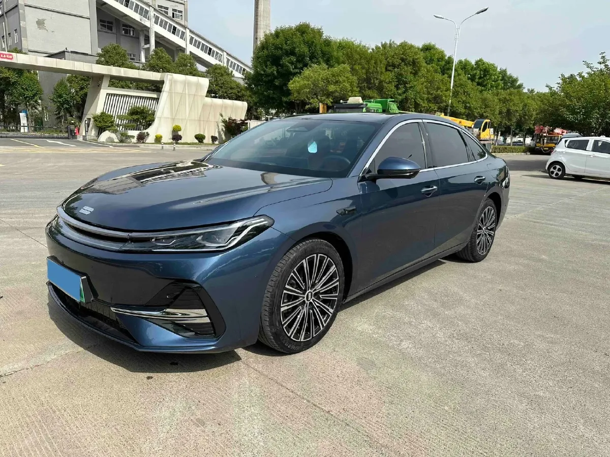 2025 Geely Galaxy A7 1.5L 112HP L4 1DHT PHEV,autocango,china used car exporter,china ev exporter,chinese used car exporter,chinese used ev exporter