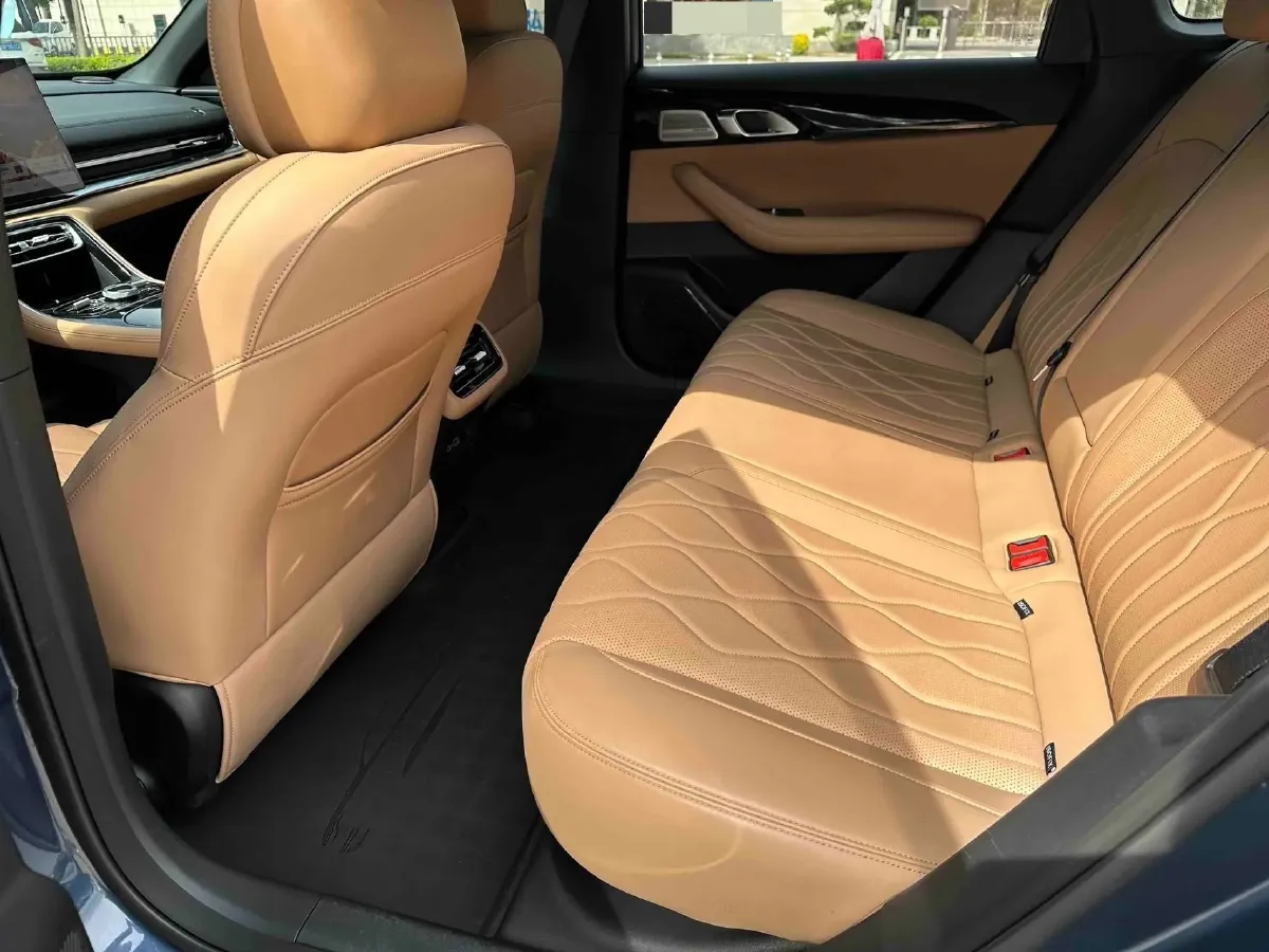 2025 Geely Galaxy A7 1.5L 112HP L4 1DHT PHEV,autocango,china used car exporter,china ev exporter,chinese used car exporter,chinese used ev exporter