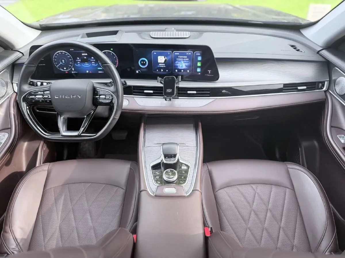 2022 Chery Tiggo 8 PRO 1.6T 197HP L4 7DCT,autocango,china used car exporter,china ev exporter,chinese used car exporter,chinese used ev exporter