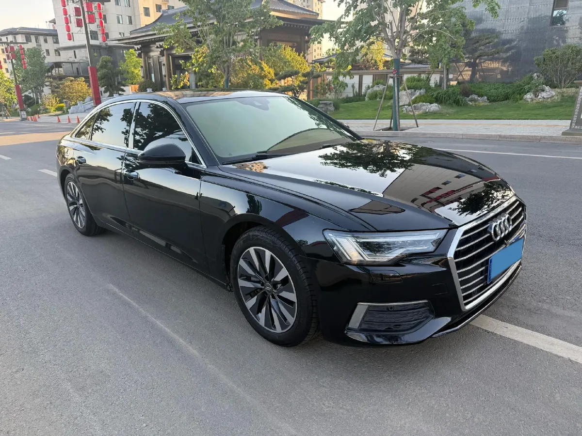 2019 Mercedes-Benz E Class 1.5T 184HP L4 9AT,autocango,china used car exporter,china ev exporter,chinese used car exporter,chinese used ev exporter