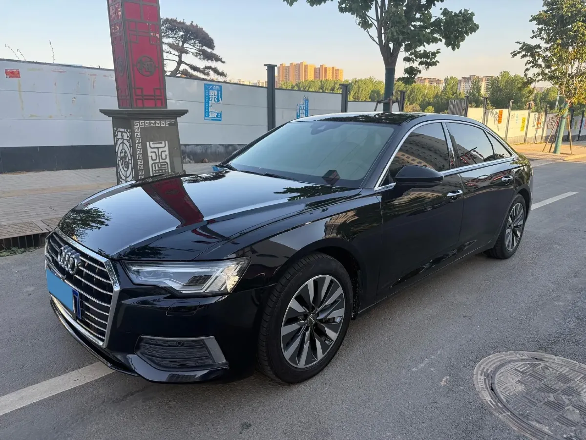 2019 Mercedes-Benz E Class 1.5T 184HP L4 9AT,autocango,china used car exporter,china ev exporter,chinese used car exporter,chinese used ev exporter