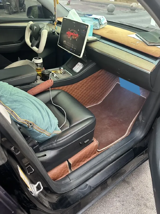 2022 Tesla Model Y BEV 60KWH,autocango,china used car exporter,china ev exporter,chinese used car exporter,chinese used ev exporter