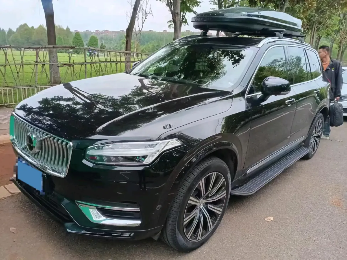2020 Volvo XC90 2.0T 320HP L4 8AT,autocango,china used car exporter,china ev exporter,chinese used car exporter,chinese used ev exporter