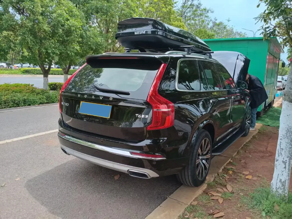 2020 Volvo XC90 2.0T 320HP L4 8AT,autocango,china used car exporter,china ev exporter,chinese used car exporter,chinese used ev exporter
