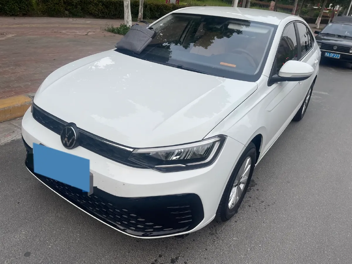 2023 Volkswagen Lavida 1.5L 110HP L4 6AT,autocango,china used car exporter,china ev exporter,chinese used car exporter,chinese used ev exporter