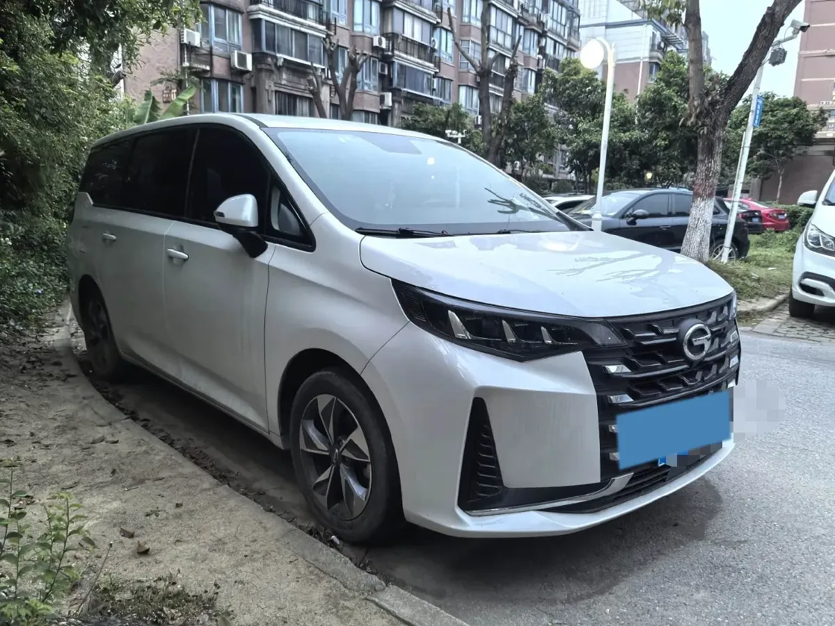 2023 GAC Trumpchi M6 1.5T 177HP L4 7DCT,autocango,china used car exporter,china ev exporter,chinese used car exporter,chinese used ev exporter
