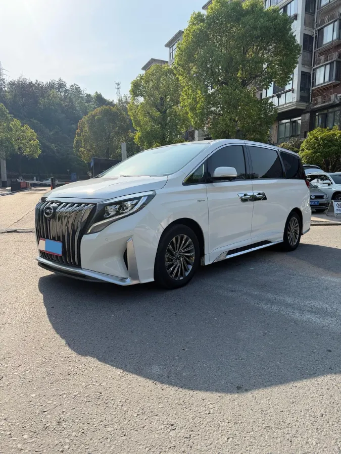 2021 GAC Trumpchi M8 2.0T 252HP L4 8AT,autocango,china used car exporter,china ev exporter,chinese used car exporter,chinese used ev exporter