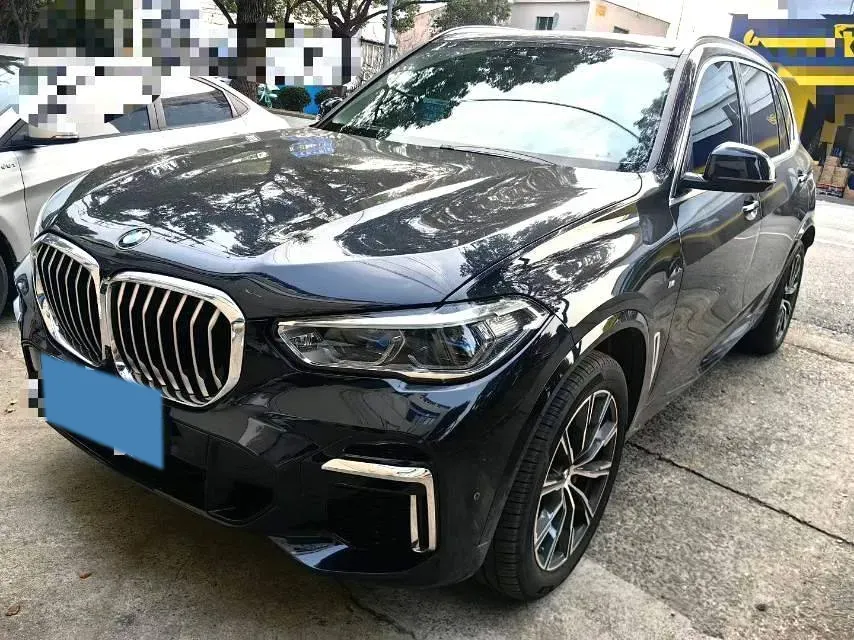 2022 BMW X5 2.0T 245HP L4 8AT,autocango,china used car exporter,china ev exporter,chinese used car exporter,chinese used ev exporter