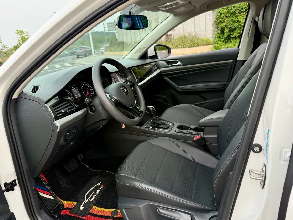 2021 Volkswagen Lavida 1.5L 113HP L4 6AT,autocango,china used car exporter,china ev exporter,chinese used car exporter,chinese used ev exporter