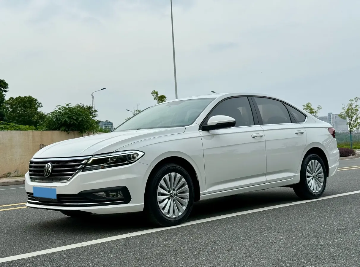 2021 Volkswagen Lavida 1.5L 113HP L4 6AT,autocango,china used car exporter,china ev exporter,chinese used car exporter,chinese used ev exporter